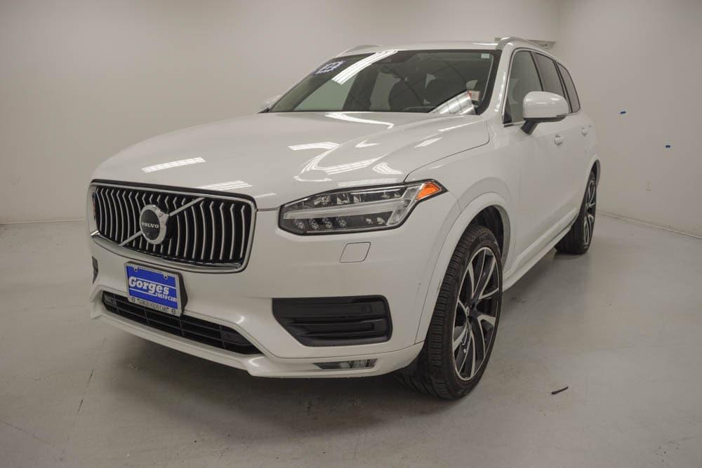 used 2022 Volvo XC90 car, priced at $44,125