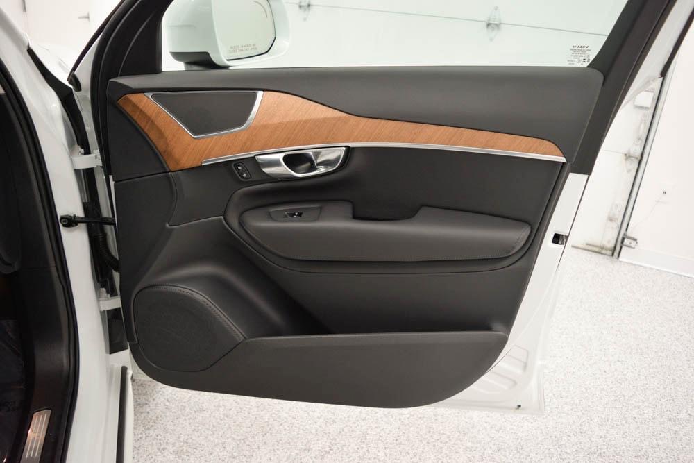 used 2025 Volvo XC90 car