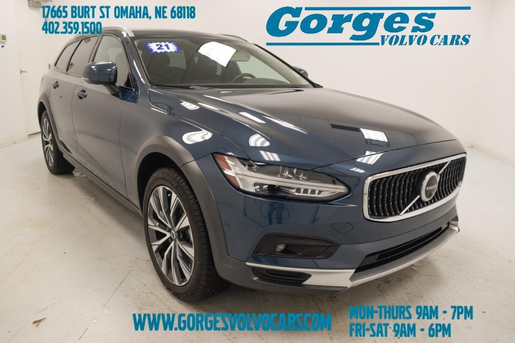 used 2021 Volvo V90 Cross Country car, priced at $45,923