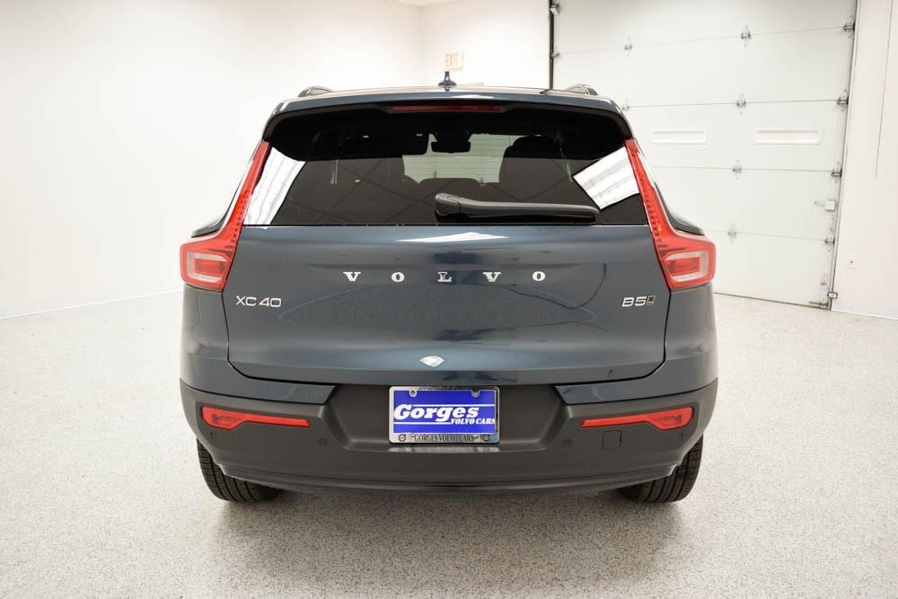 new 2026 Volvo XC40 car, priced at $54,520