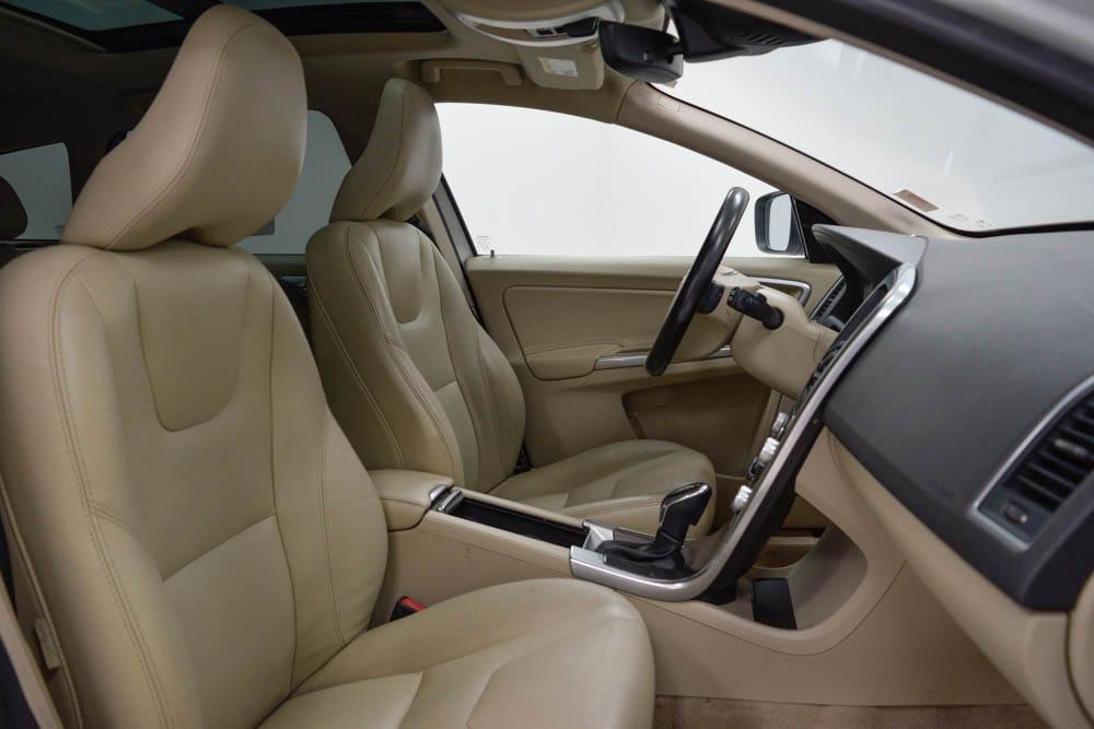 used 2016 Volvo XC60 car