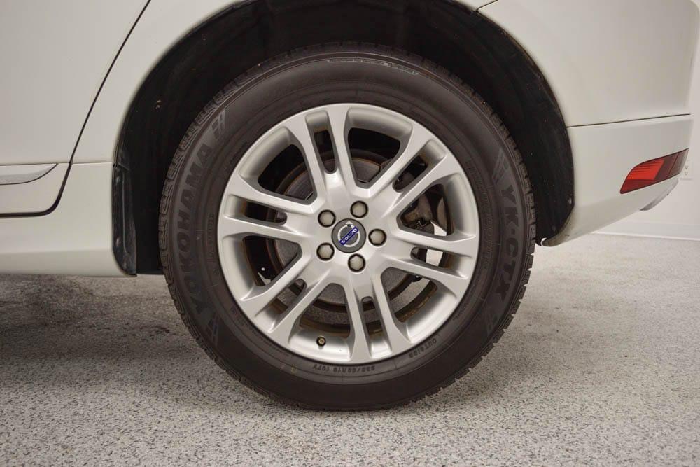 used 2016 Volvo XC60 car