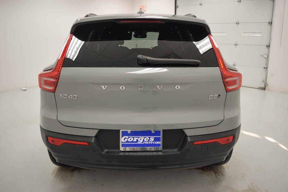 used 2024 Volvo XC40 car, priced at $39,117