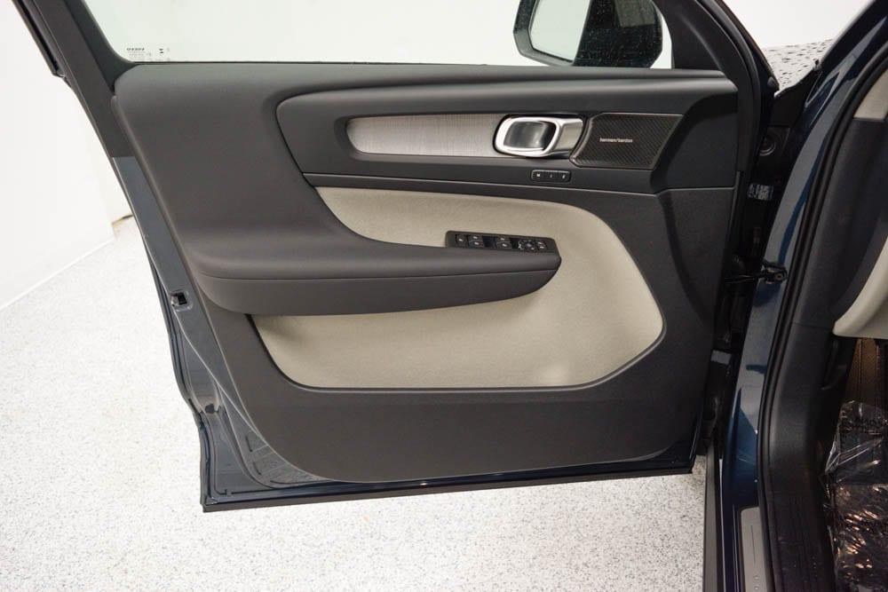 new 2026 Volvo XC40 car, priced at $52,520