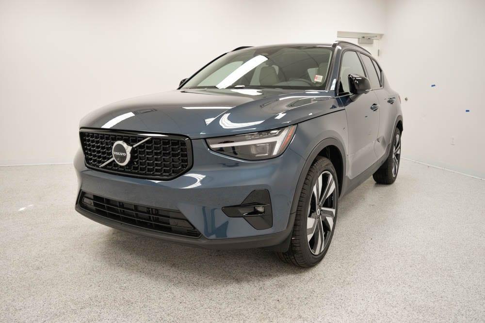 new 2026 Volvo XC40 car, priced at $52,520