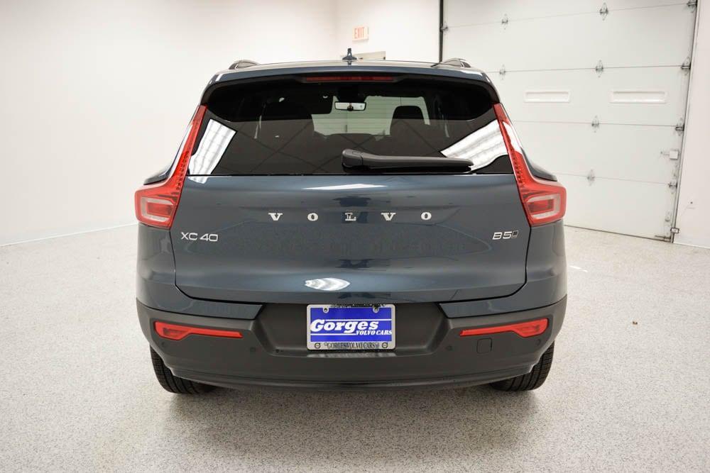 new 2026 Volvo XC40 car, priced at $52,520