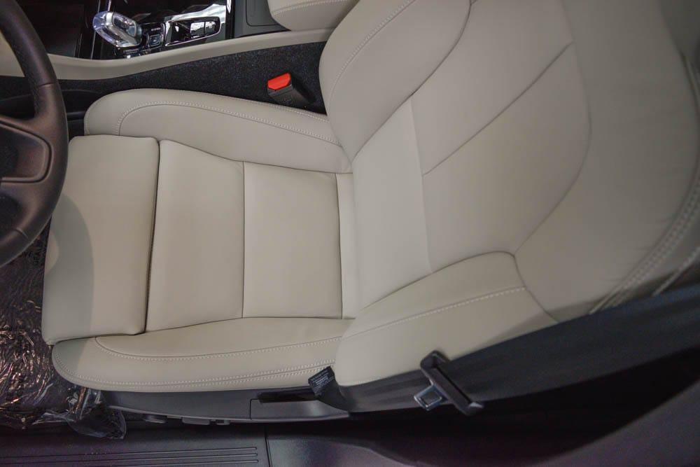 new 2026 Volvo XC40 car, priced at $52,520