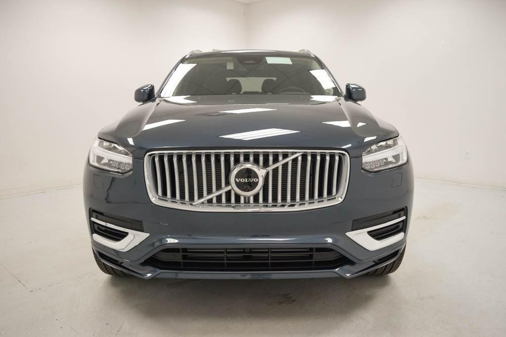 new 2025 Volvo XC90 Plug-In Hybrid car, priced at $76,375