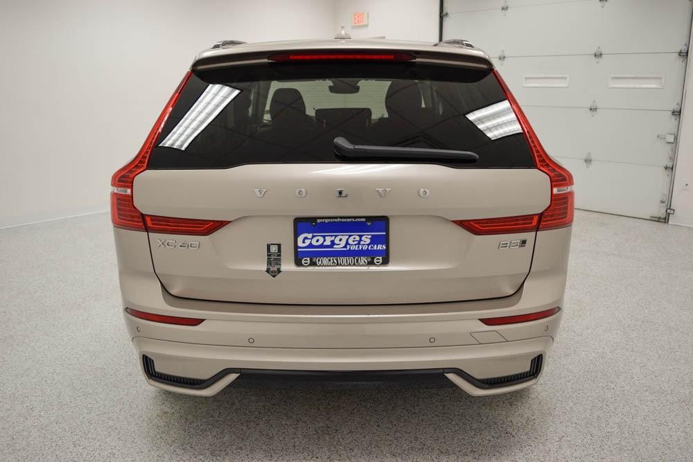 used 2025 Volvo XC60 car, priced at $47,995