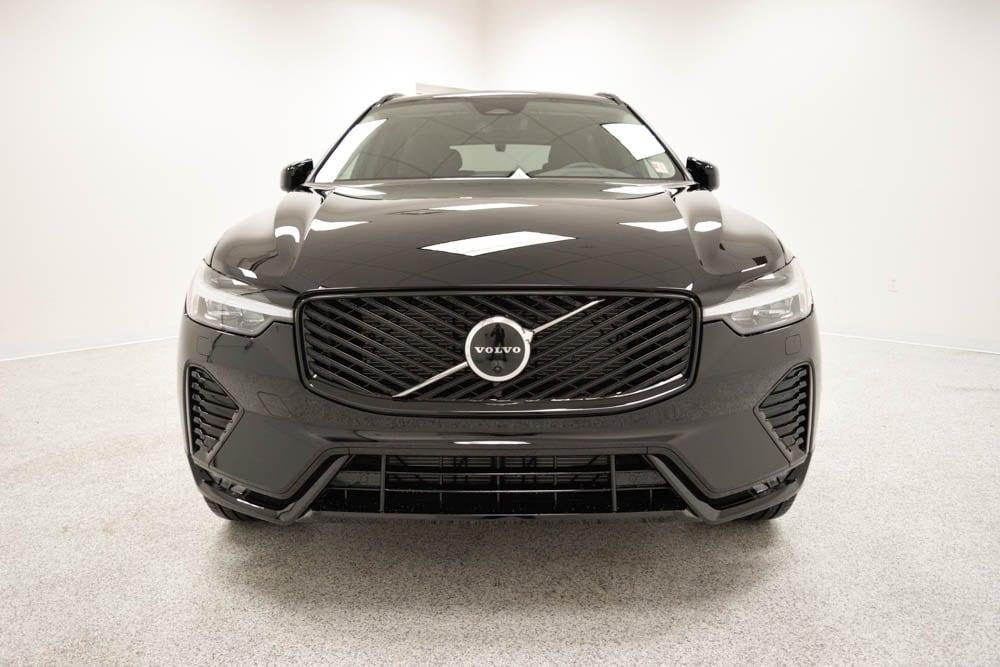 new 2026 Volvo XC60 car, priced at $58,945