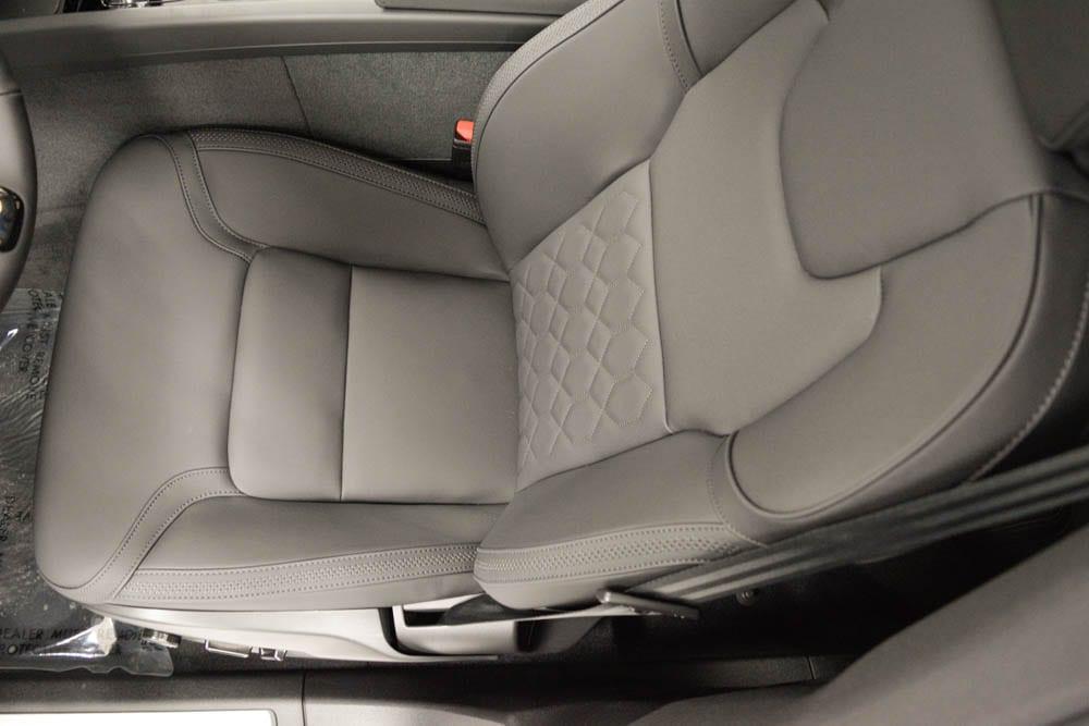 new 2026 Volvo XC60 car, priced at $58,945
