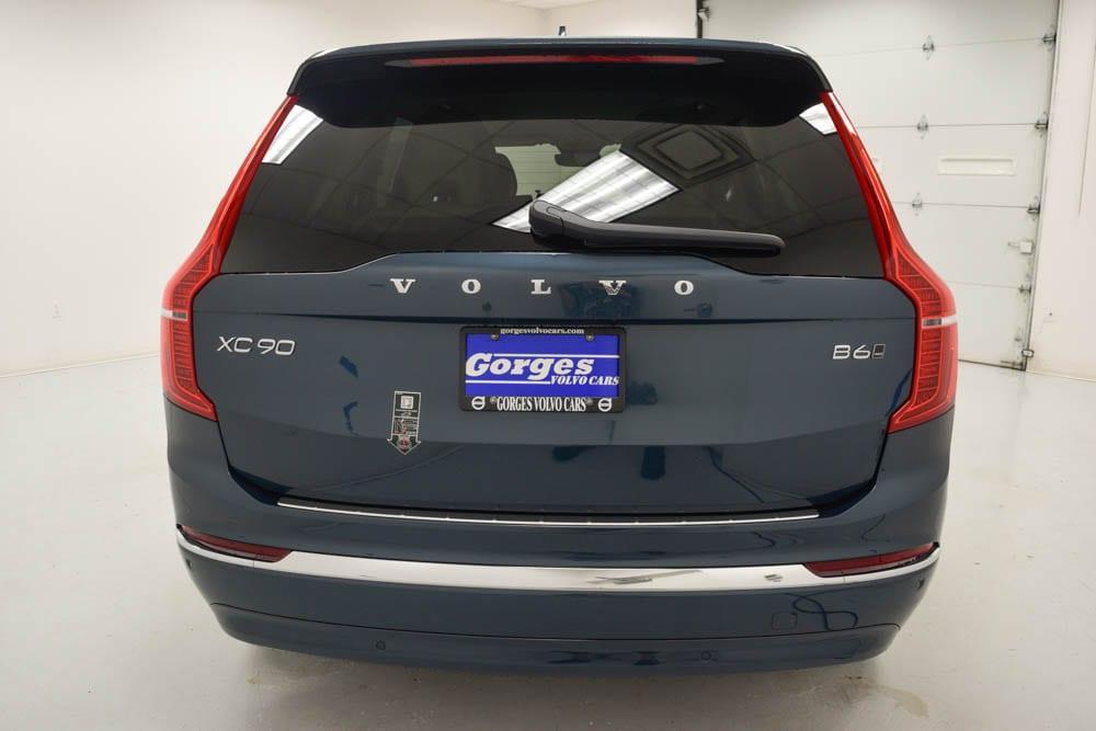 new 2025 Volvo XC90 car, priced at $68,455