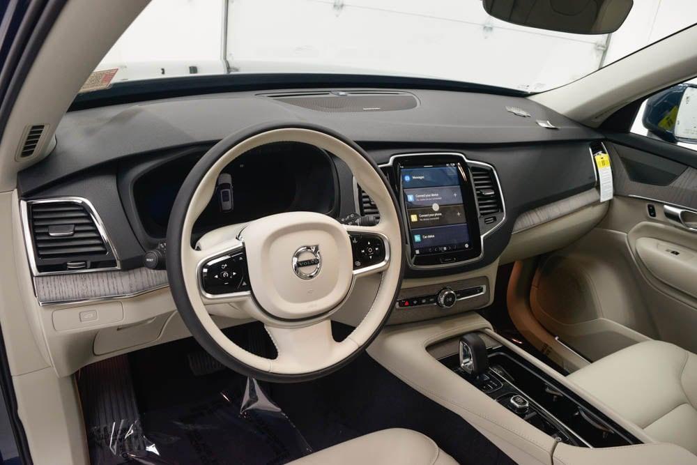 new 2025 Volvo XC90 car, priced at $68,455