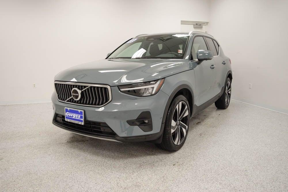 used 2023 Volvo XC40 car, priced at $34,859