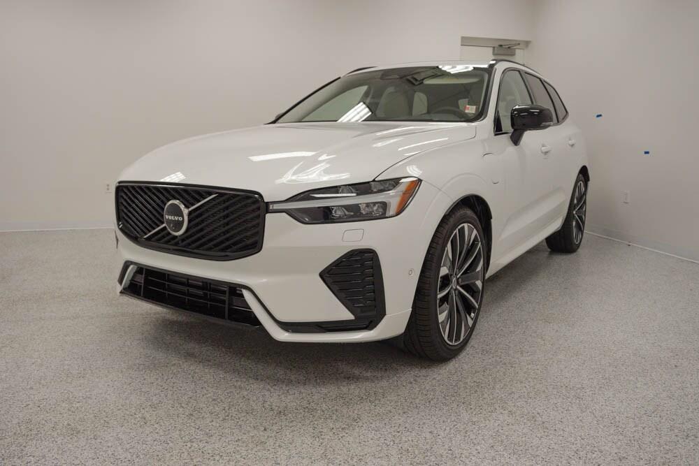new 2026 Volvo XC60 car, priced at $81,635