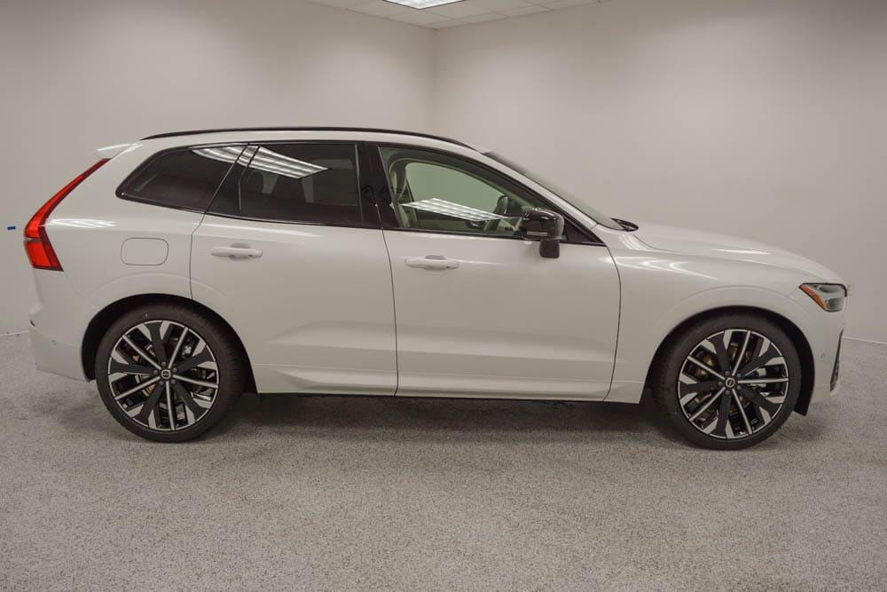 new 2026 Volvo XC60 car, priced at $81,635