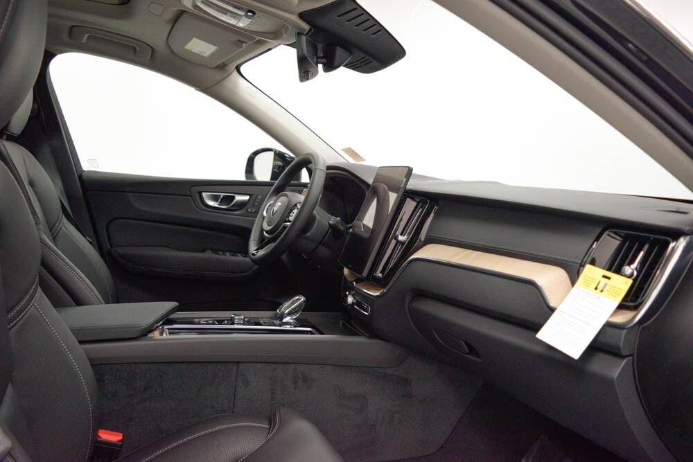 new 2026 Volvo XC60 car, priced at $63,935