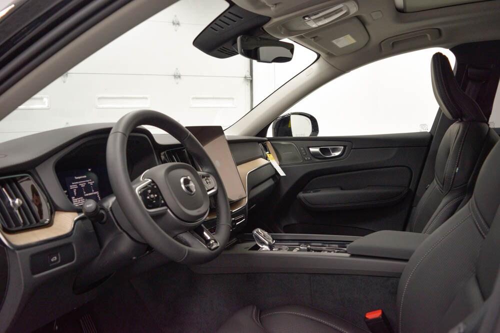 new 2026 Volvo XC60 car, priced at $63,935