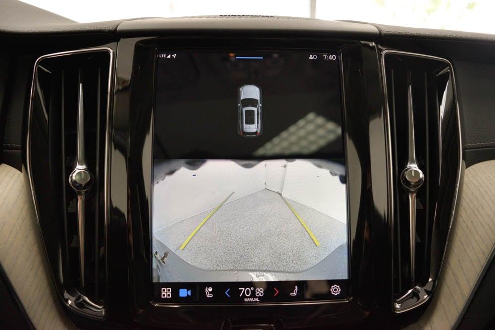 used 2022 Volvo XC60 Recharge Plug-In Hybrid car, priced at $46,499