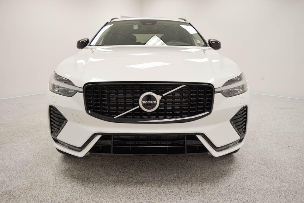 new 2025 Volvo XC60 car, priced at $54,735