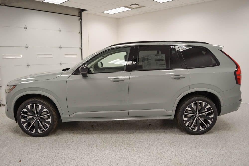 new 2026 Volvo XC90 car, priced at $76,105