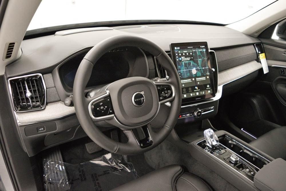 new 2026 Volvo XC90 car, priced at $76,105