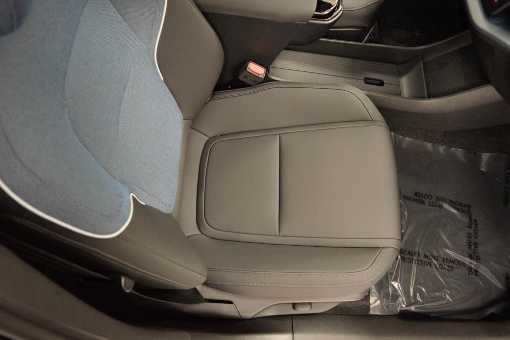 new 2025 Volvo EX30 car, priced at $48,395