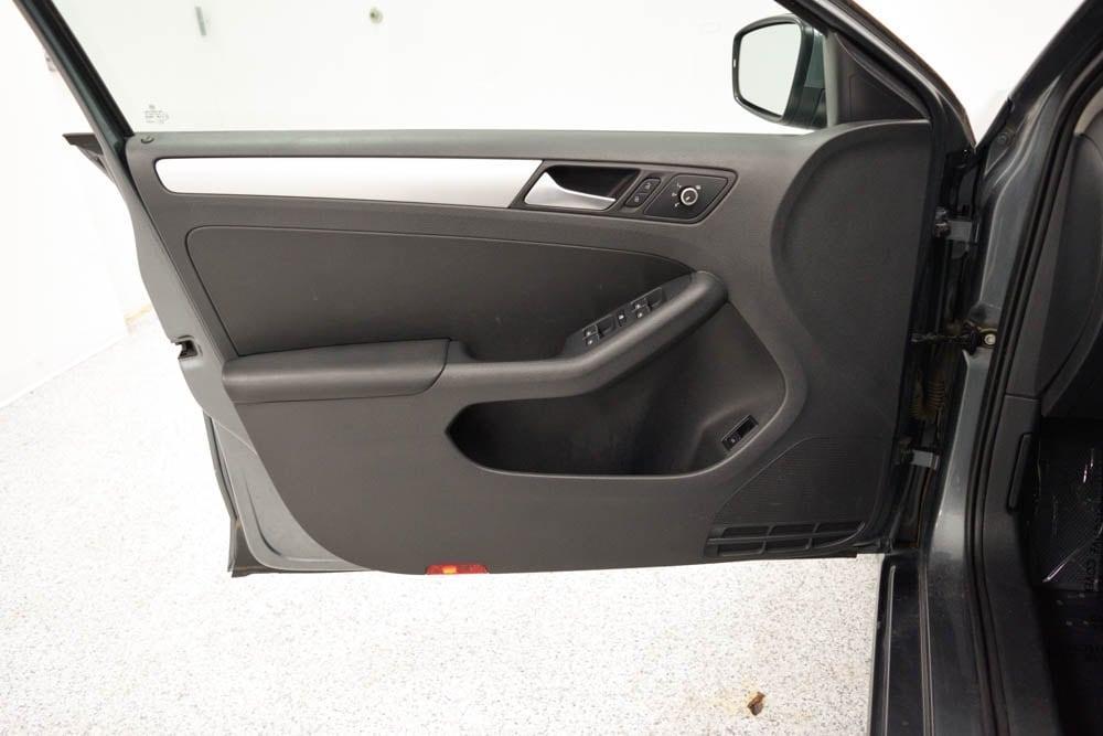 used 2013 Volkswagen Jetta car, priced at $9,995