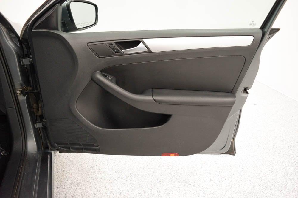 used 2013 Volkswagen Jetta car, priced at $9,995