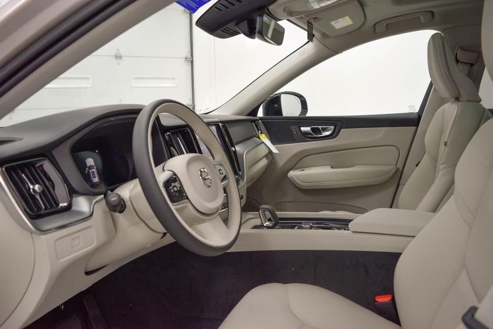 new 2025 Volvo XC60 car, priced at $50,315