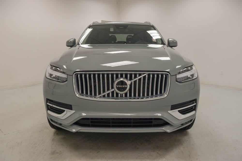 new 2025 Volvo XC90 car, priced at $63,830