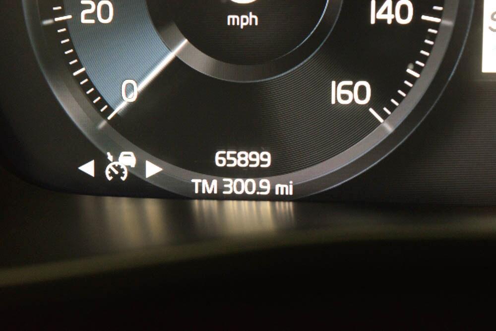 used 2019 Volvo XC40 car, priced at $22,711
