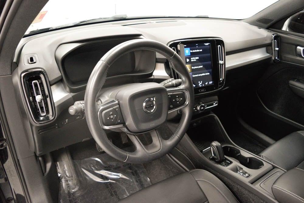 used 2019 Volvo XC40 car, priced at $22,711
