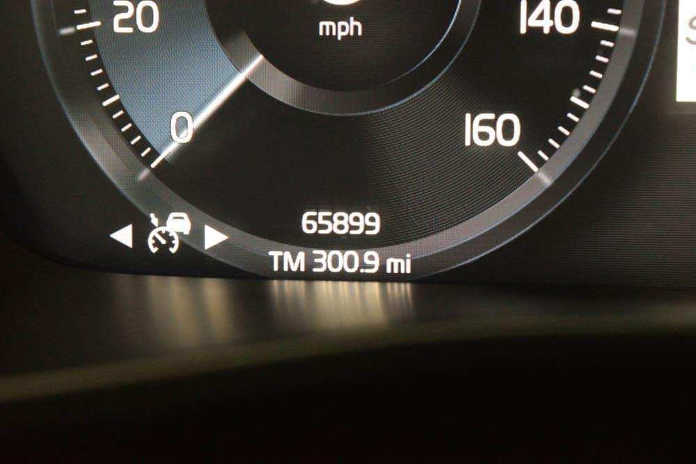used 2019 Volvo XC40 car, priced at $22,711