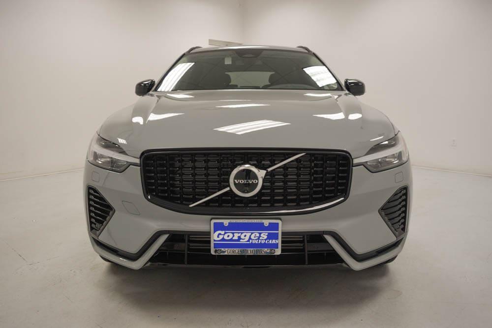 new 2025 Volvo XC60 Plug-In Hybrid car, priced at $66,625