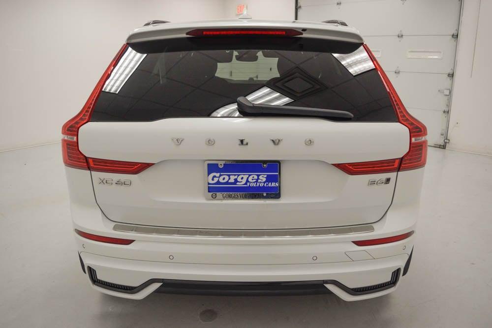 used 2022 Volvo XC60 car, priced at $42,555