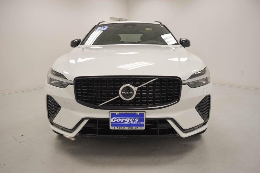 used 2022 Volvo XC60 car, priced at $42,555