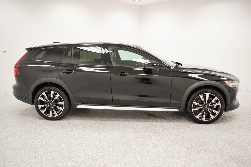 used 2023 Volvo V60 Cross Country car, priced at $43,866