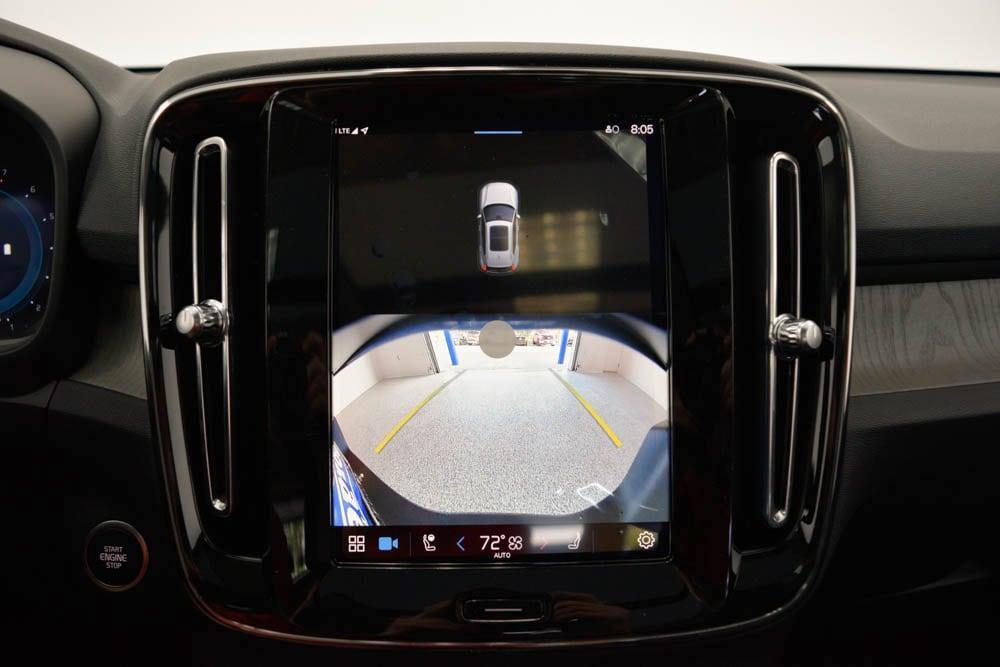 new 2025 Volvo XC40 car, priced at $45,015