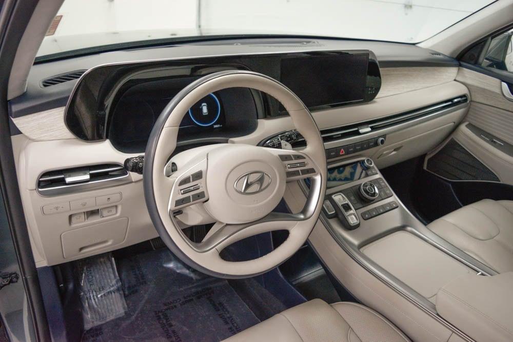 used 2023 Hyundai Palisade car, priced at $37,989