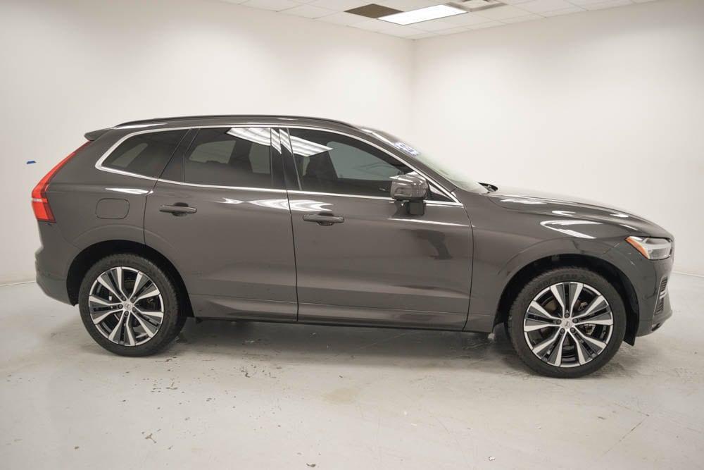 used 2022 Volvo XC60 car, priced at $33,271