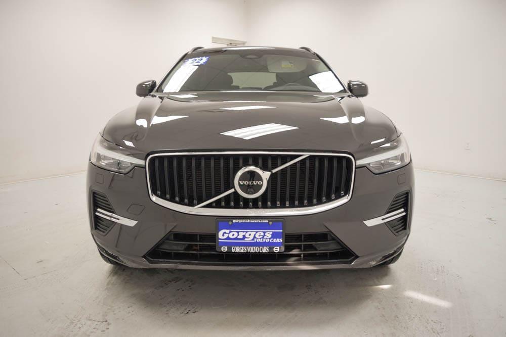 used 2022 Volvo XC60 car, priced at $33,271