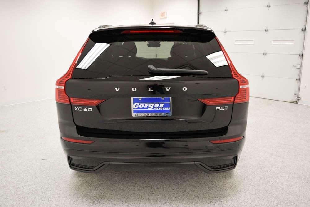 used 2025 Volvo XC60 car, priced at $38,997