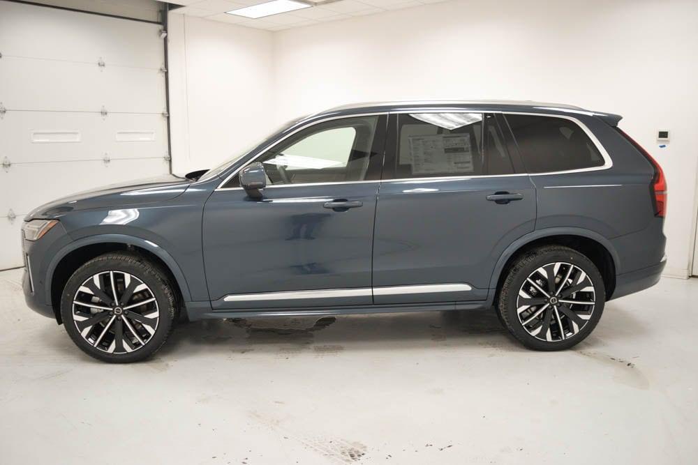 new 2025 Volvo XC90 car, priced at $68,855