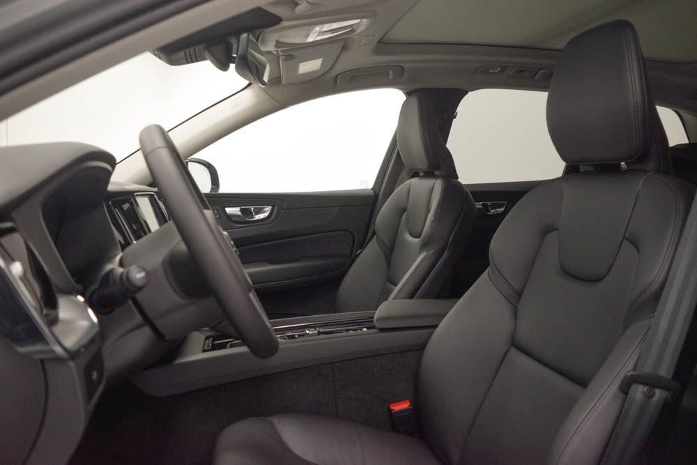 new 2025 Volvo XC60 car, priced at $51,055