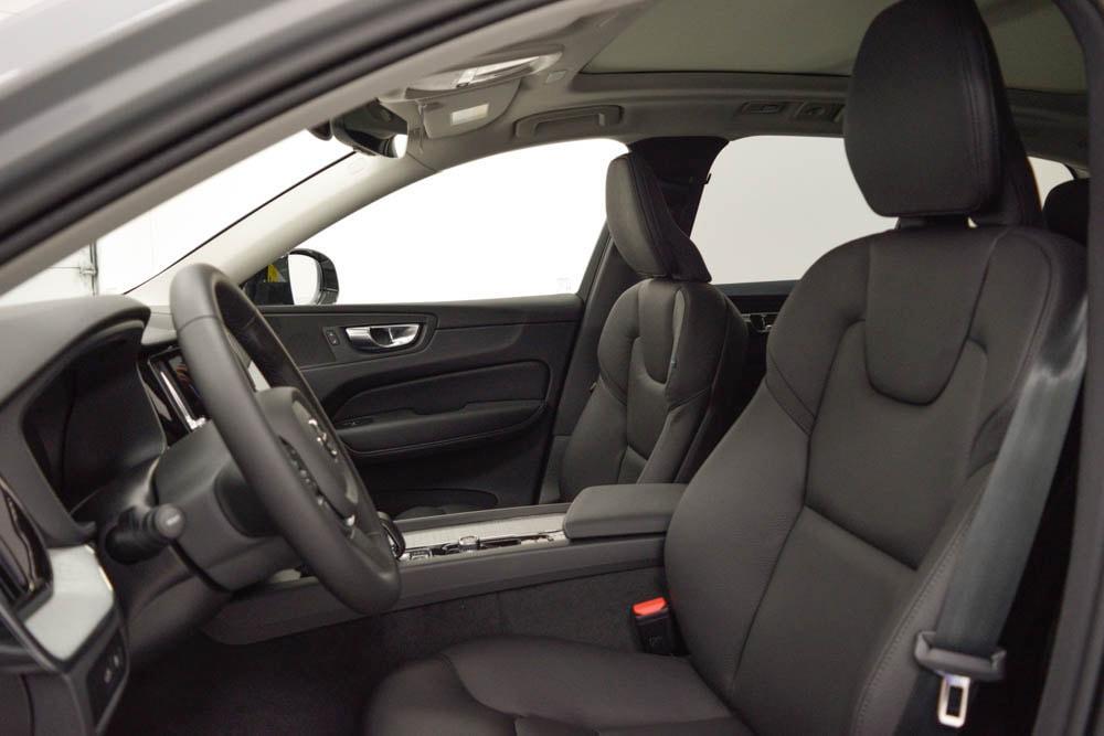 new 2025 Volvo XC60 Plug-In Hybrid car, priced at $65,865
