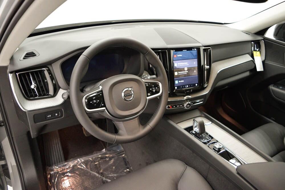 new 2025 Volvo XC60 Plug-In Hybrid car, priced at $65,865