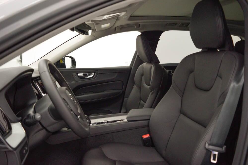new 2025 Volvo XC60 Plug-In Hybrid car, priced at $65,865