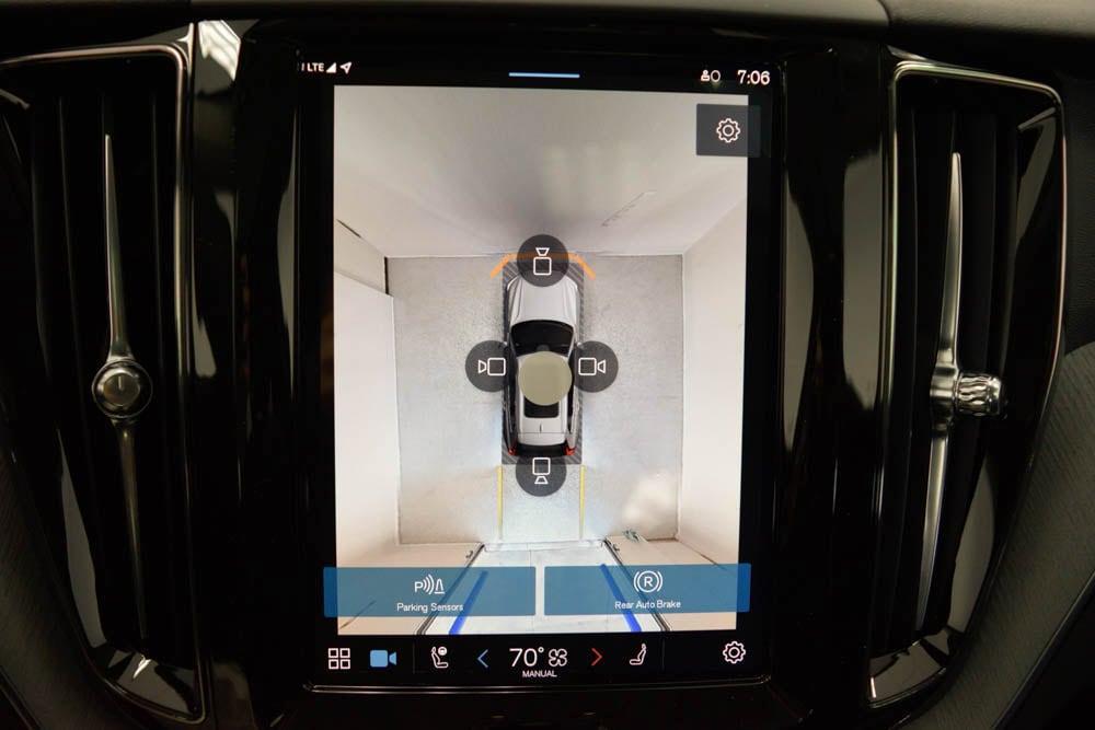 new 2025 Volvo XC60 Plug-In Hybrid car, priced at $65,865