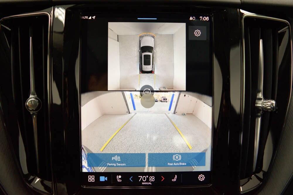 new 2025 Volvo XC60 Plug-In Hybrid car, priced at $65,865